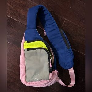 Gilly Hicks Pink and Blue and Gray Crossbody Bag